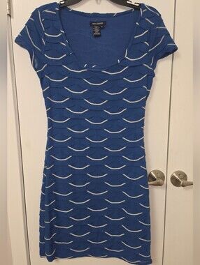 Max Edition Royal Blue Cap Sleeve Scalloped Sheath Dress S